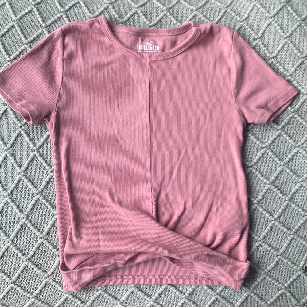 Lt pink Hollister Tee